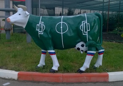 Футбольная корова